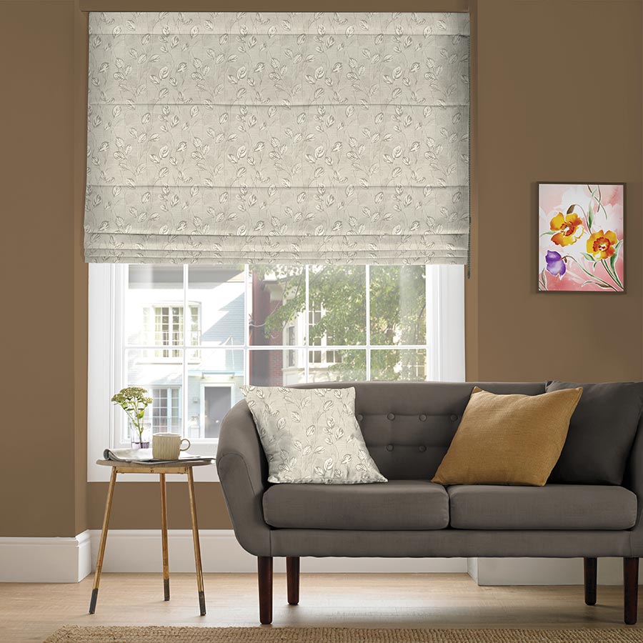 Passion 17 Roman Blind